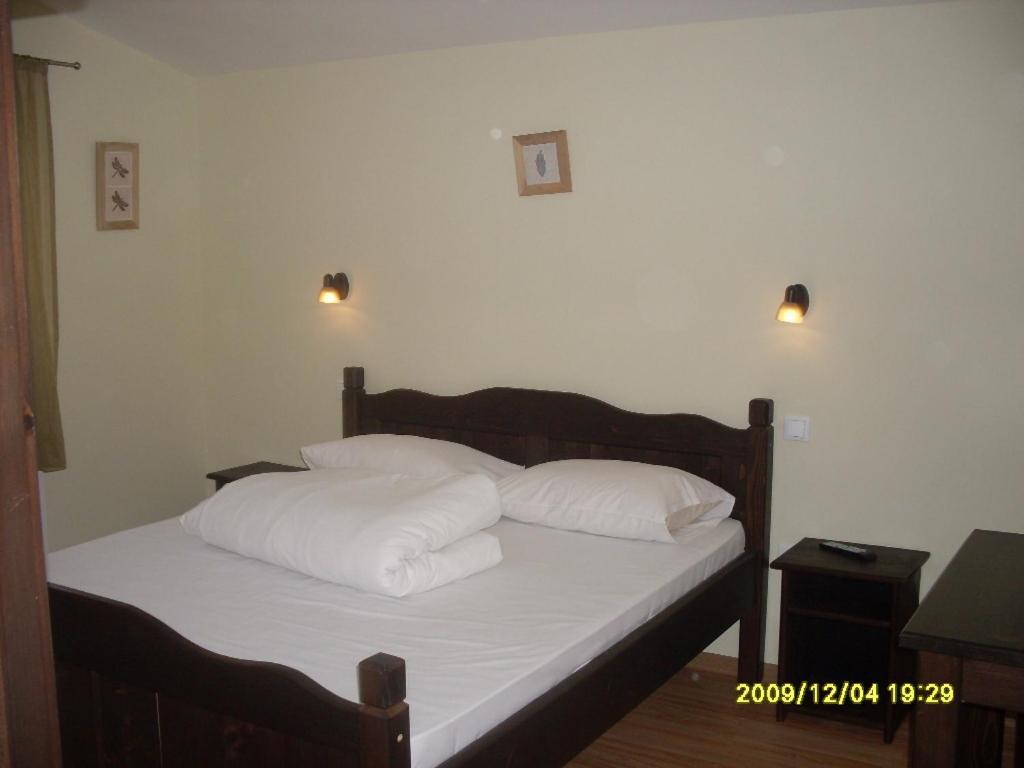Casa Oana Hotel Iasi Buitenkant foto