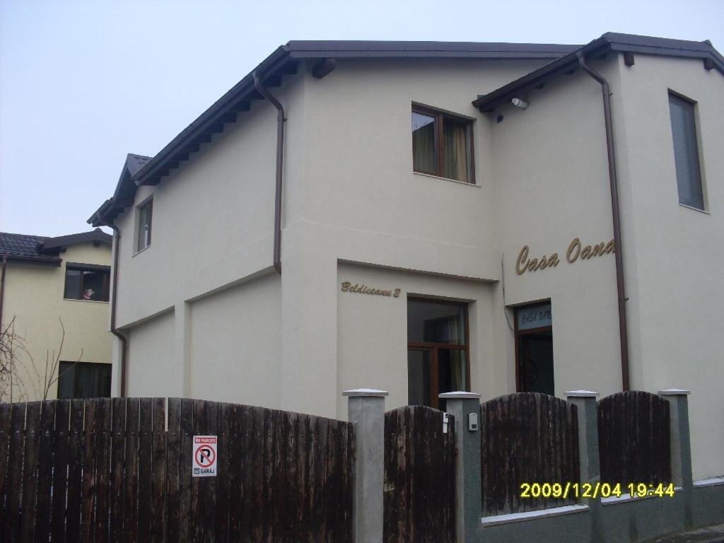 Casa Oana Hotel Iasi Buitenkant foto